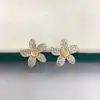 Joyería Hecha a Mano DIY Pendientes de Perla Monturas Vacías Accesorios para Pendientes de Perla Flor Exquisita Completamente Incrustada Pendientes de Perla al por Mayor