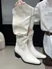 Botas brancas plissadas para mulheres, coleção outono 2025, salto grosso, botas longas de cano alto, botas estilosas de salto alto