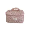 Bolsa de Maquiagem de Bolinhas de Morango para Mulheres, Aparência Sofisticada, Bolsa Portátil para Armazenamento de Maquiagem para Viagem, Organizador de Produtos de Skincare, Necessaire