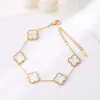 Explosões Transfronteiriças Flor de Cinco Pétalas Trevo de Cinco Folhas Pulseira Feminina Moda Europeia e Americana Pulseira de Flor de Cinco Pétalas Pulseira Mais Vendida na Amazon