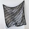 Bufanda de Seda de Nuevo Estilo Europeo y Americano para Mujer, Bufanda Cuadrada Grande de Alta Gama, Letras Blancas y Negras de Seda Imitación, Bufanda Versátil, Chal Decorativo Cálido