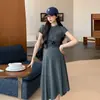 Vestido de maternidade preto básico estilo balé, gola redonda, ombro normal, manga curta, cintura plissada, temperamento com senso de design, feminino