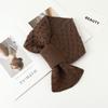 Bufanda Cruzada de Punto Cuadros Blanco y Negro para Mujer, Bufanda Corta Cálida de Lana Estilo Coreano, Chal Protector de Cuello para Otoño e Invierno, Versátil