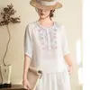 Camisa de Algodão Linho Bordada Elegante Retrô Feminina Verão 2026 Nova Manga de Cinco Pontos Petite Gola Redonda Top Blusa