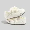 Tênis de Treino Alemão Estilo Verão 2026 para Mulheres, Laço de Pérola, Malha Respirável Sapatos Brancos, Versáteis Sapatos Casuais de Solado Macio