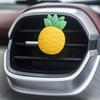 Clip de perfume creativo para salida de aire de coche, clip de perfume de rábano con simulación tridimensional de comida, decoración de coche