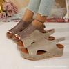Alta qualidade Chu Comércio Exterior Novo Retro Rivet Wedge Fishmouth 1633 Sandálias Femininas Europeias e Americanas plus size Plataforma Oca