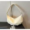 Venta al por mayor transfronteriza, bolso de mano grande con forma de dumpling, nuevo y moderno, simple y versátil, adecuado para ir al trabajo, se puede llevar en la mano o usar como bolso de hombro o bolso cruzado