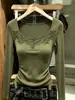 Elegante camiseta de manga larga con cuello cuadrado y encaje oscuro en contraste para mujer, nuevo estilo de principios de otoño, top súper estiloso y adelgazante