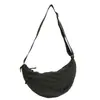 Bolso cruzado grande estilo japonés de color sólido en nylon para mujer, bolso de hombro casual para estudiante universitario, bolso simple tipo dumpling para ir al trabajo