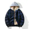 Otoño 2026 Forro Polar Grueso Cuadros Deportiva Casual Moda Versátil Elegante Exterior Chaqueta con Capucha para Hombre