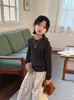 Suéter Base Inverno 2026 Cheese and Meow Boy Costela Vertical Meio Botão Tamanho Médio a Grande Roupa Íntima Infantil Top de Tricô