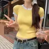 Suéter de Manga Corta Ajustado al Cuerpo con Textura de Temperamento Estilo Coreano, Costuras de Color Contrastante, Hombro, Top Reductor de Edad Nuevo Verano 2024 para Mujer