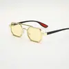 Óculos de Sol com Armação de Metal Lente Dupla Masculino Outdoor Anti-UV Moda Estilo Esportivo Haste Vermelha Óculos Aviador Ins
