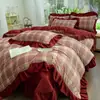Nuevo juego de ropa de cama acolchado de cuatro piezas estilo coreano de terciopelo de leche 2026