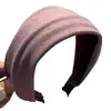 Faixa de Cabeça Larga de Lã Retrô Outono e Inverno para Mulheres, Luxo Acessível de Alta Qualidade, Cor Lisa, Faixa de Cabeça Versátil de Topo Alto, Acessórios de Cabelo para Lavar o Rosto para Mulheres