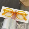 Óculos Antiluz Azul Vintage para Mulheres, Novos Óculos da Moda Cor Gelatina Sem Grau, Armações de Óculos Tendência Europeia e Americana com Stud de Arroz Liso para Maquiagem