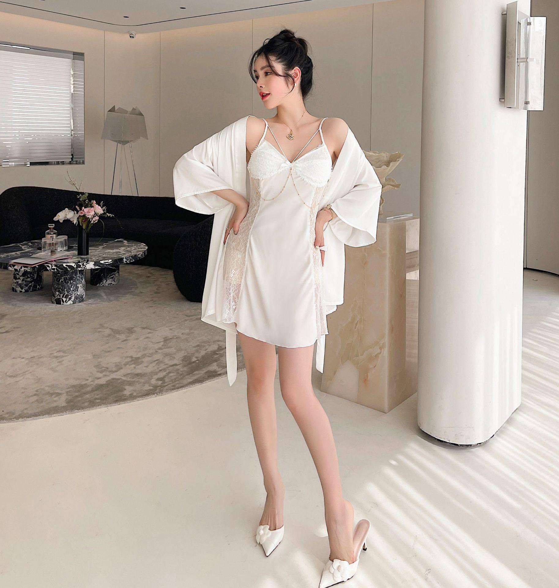 CEEE0D1A-CB2A-4414-ABEE-A46215