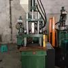 Usada Nueva Máquina de Moldeo por Inyección Vertical Wei 200 Procesamiento de Inyección Máquina de Moldeo por Inyección de Enchufe de PVC Un Año de Garantía
