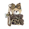 Saia com Suspensório Estampa de Leopardo Fofa Pingente Chaveiro Ursinho de Pelúcia Bolsa de Ombro Desenho Animado Criativo Pingente Decorativo para Bolsa de Boneca
