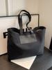 Bolsa Tote Casual Simples para Mulheres 2026 Nova Versátil de Grande Capacidade Bolsa para o Dia a Dia Moda de Nicho Bolsa de Ombro