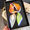 Pañuelo de Seda Artificial con Estampado de Pintura al Óleo Floral, Chal de Alta Gama, Pañuelo para el Cuello de Protección Solar, Pañuelo Cuadrado Pequeño, Pañuelo para la Cabeza, Bufanda para Mujer