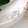 Anillo de Plata S925 Estilo Coreano Diseño Fresco y Versátil con Diamantes, Anillo Abierto en Forma de Hoja para Mujer, Anillo Artístico de Rama de Olivo