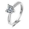 Anel Feminino Aberto Quadrado Seis Garras Fornecimento ao Vivo Atacado Fabricante Diamante Moissanite Sintético Super Brilhante 0,05kg Quilate
