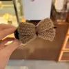 Grampo de Cabelo de Lã Tricotada com Laço para Outono e Inverno, Presilha Fixa com Cabeça de Bola, Presilha Especial Tipo Pinça de Tubarão