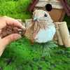 Nuevo Conejo de 13 cm del Fabricante Atracción Turística Transfronteriza Conejo Tejido de Paja de Junco Adorno Navideño Artesanía Tradicional Hecha a Mano Regalo
