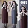 Novedades Otoño 2026 Top de Punto para Maternidad con Adorno de Oreja de Madera + Chaleco de Talla Grande con Sentido del Diseño + Falda de Punto para Maternidad