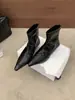 2026 Nuevas Botas Cortas Retro de Punta Fina con Tacón Grueso y Plisados para Otoño Invierno, Modernas, Cómodas, Versátiles para el Trabajo, Mujer