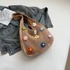 Nova Bolsa de Palha Tecida Feita à Mão 2025 Estilo Fresco Feminino Casual Grande Capacidade Bolsa de Ombro Personalizada Bolsa de Mão Florida Vazada