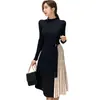 Moda Femenina Otoño/Invierno 2026: Elegante Vestido de Punto Patchwork con Cintura de Cordón y Vestido Suéter Acampanado Bloqueado por Color