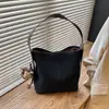 Bolsa Saco de Grande Capacidade Europeia e Americana Amazon Retro de Alta Qualidade para Ir ao Trabalho Ombro Único Versátil Transfronteiriça Casual Bolsa de Axila