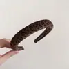Diadema de terciopelo con estampado de leopardo, versátil, todo incluido, moda retro coreana, pasador de pelo elegante de alta gama, pinza para el pelo de corona alta