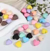 Cara Cortada Amor Pintura de Goma Tacto de Mano Corazón de Melocotón Agujero Pasante DIY Cadena para Teléfono Móvil Collar Pulsera Material con Perlas Accesorios de Joyería