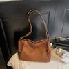 Bolsa Fosca Retro para o Dia a Dia 2025 Outono Nova Bolsa de Ombro Feminina de Grande Capacidade Bolsa Tote para Saída de Estudante Universitário