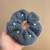 Otoño e invierno estilo coreano hecho a mano tejido perla anillo intestino grueso liga para el cabello pinza de resorte de lazo de alta gama color sólido lana accesorios para el cabello