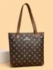 Bolso Tote de Lujo Ligero para Mujer 2025 Nuevo Otoño Gran Capacidad Bolso para Madre de Mediana Edad Bolso de Hombro Estampado para Viajes y Compras
