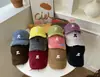 Gorra de Béisbol Americana para Hombre y Mujer Combinación Perfecta Cara Visible Primavera Verano 2025 Nueva Estilo Coreano Bordada con Letras Gorra Moderna