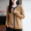 Cardigan de Tricô V-Neck Lã Fina Novo Outono/Inverno 2026 Manga Longa Feminino Color Block Listrado Solto Versátil