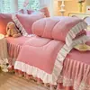 Faldón de Cama Acolchado de Terciopelo de Leche Pieza Única 2024 Nuevo Estilo Princesa Invierno Encaje Terciopelo de Coral Engrosado Colcha Juego de Tres Piezas