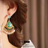 Pendientes Vintage de Borla de Perlas Incrustados con Diamantes, Pendientes Retro Estilo Palacio, Pendientes Exagerados con un Diseño Único