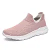 Sapatos de verão tecidos voadores para casais, tamanho grande, quatro estações, casuais da moda, malha, esportivos, para corrida, sapatos preguiçosos estilosos