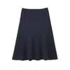 Comércio Exterior 2024 Inverno Novo Estilo Europeu e Americano Moda Feminina Gola Redonda Manga Longa Jaqueta Decorada com Botões + Conjunto de Saia com Capa