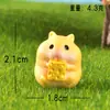 Hamster Lindo Comiendo Transfronterizo Jardinería de Paisaje Micro Adornos Pequeños Dibujos Animados Hamster Pequeño Decoración de Escritorio Accesorios