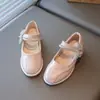 Sapatos de Couro com Laço de Strass para Moda Feminina 2026 Primavera e Outono Novos Sola Macia Mary Jane Salto Alto para Combinar com Saias