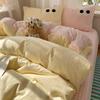Categoría a Ropa de Cama Suave y Cera de Grado Materno e Infantil Yunrou Algodón Puro Lavado Ojos Grandes Bordado con Toalla Cuadros Mixtos Color de Contraste Juego de Cuatro Piezas 1