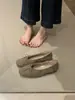 Zapatos de Ballet Retro Franceses Rojos Pequeños con Lazo de Lana, Punta Redonda, Corte Bajo, Suela Plana, Cálidos, Individuales para Mujer, Otoño/Invierno 2026